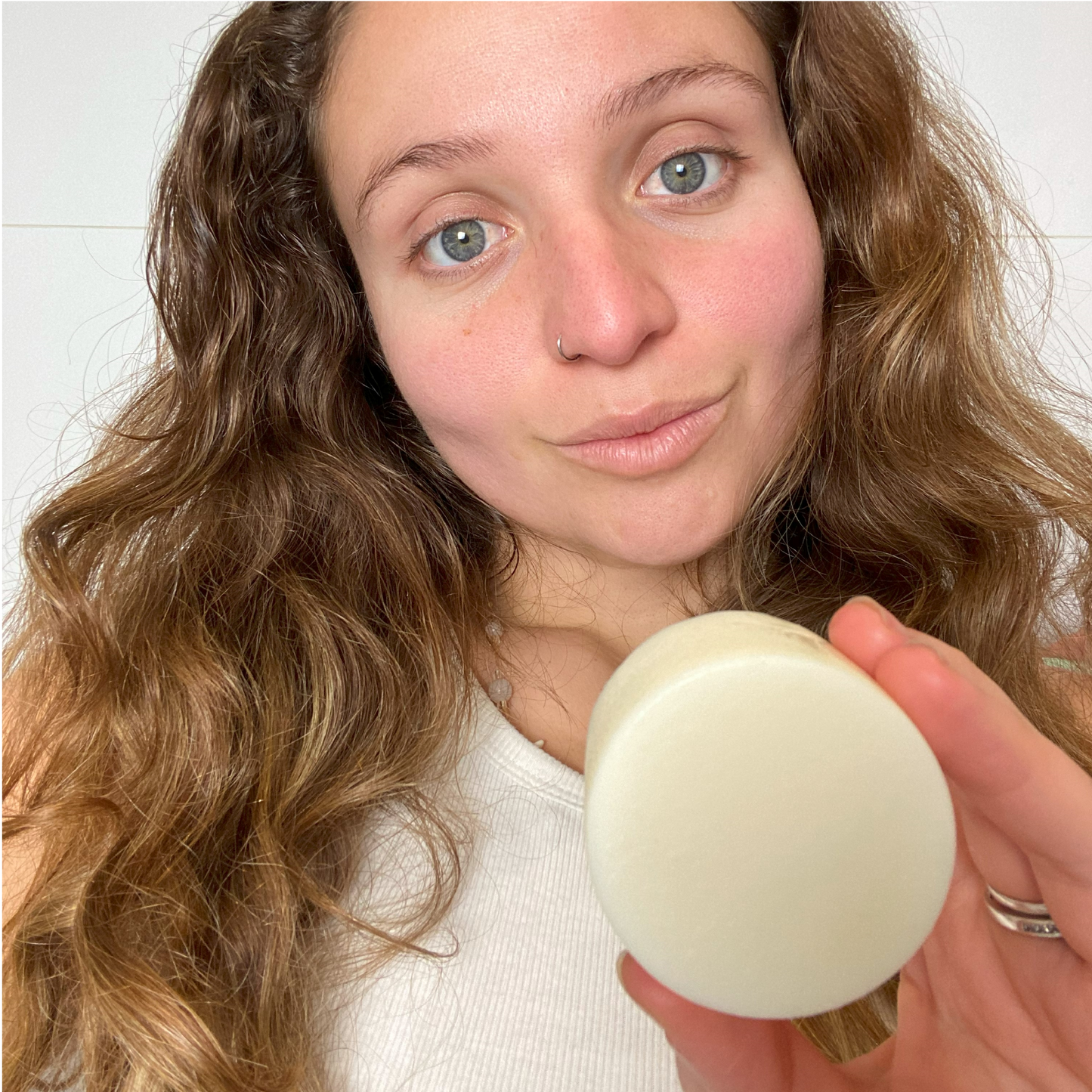 Coconut solid conditioner bar